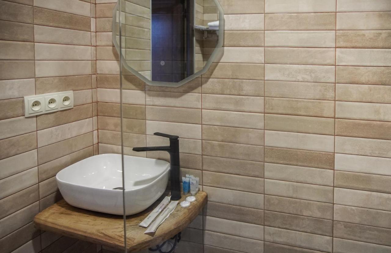 Unique Boutique Hotel Near Batumi Zeda Chkhutuneti Ngoại thất bức ảnh