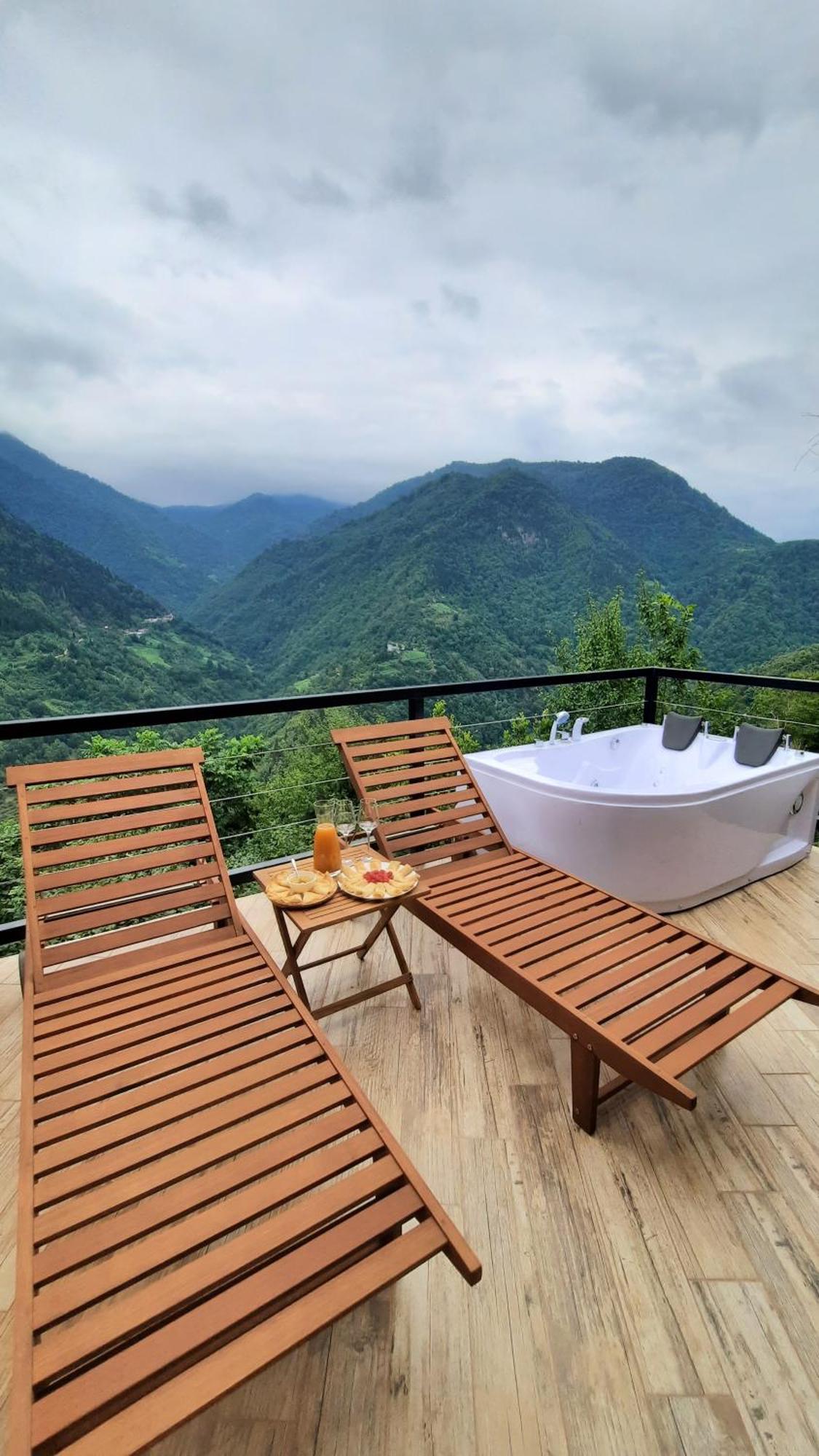 Unique Boutique Hotel Near Batumi Zeda Chkhutuneti Ngoại thất bức ảnh